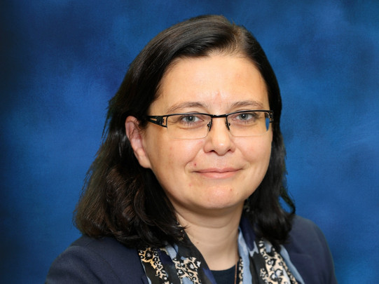 Dr. Inga Ulnicane Portrait photo of Dr. Inga Ulnicane