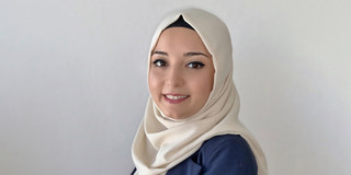 Porträtfoto von Sude Peksen