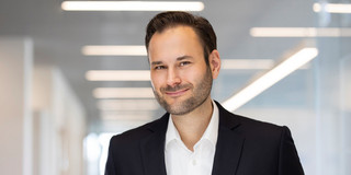 Porträtfoto von Benjamin Schiller