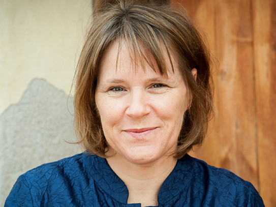 Portrait photo of Prof. Dr. Erin Leahey