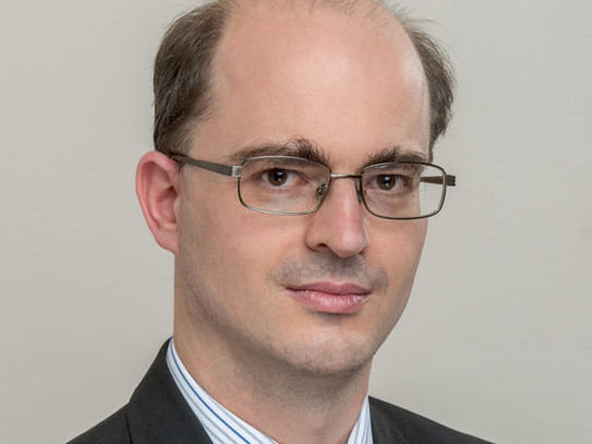 Porträtfoto von Dr. Gergeley Kováts